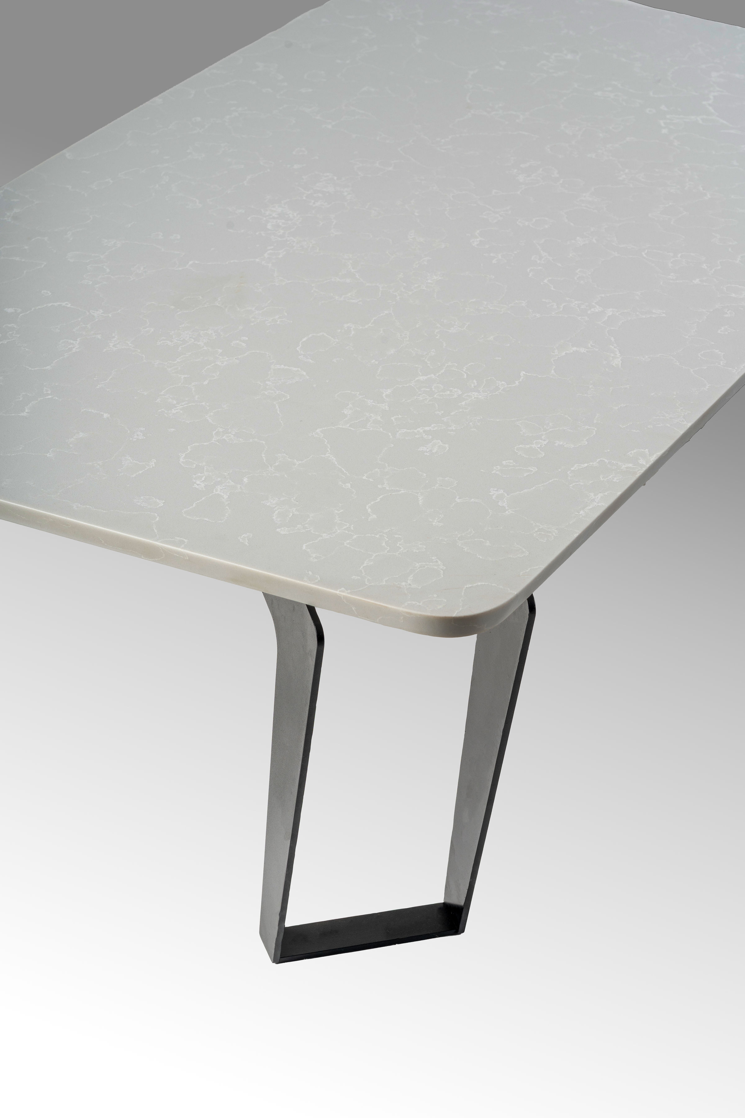 Table detail 1